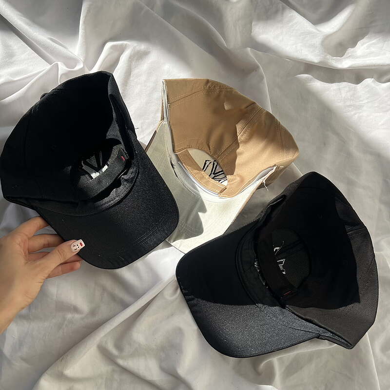 Tumblr girl shop adidas hat